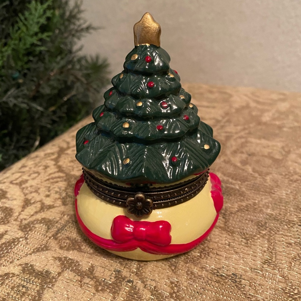 Mr Christmas Tree Porcelain Wind Up 2005